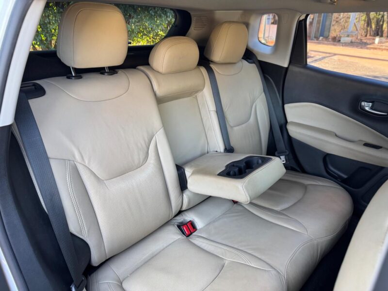 JEEP COMPASS SPORT F R$ 98.990,00