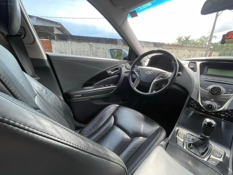 HYUNDAI AZERA 3.0 V6