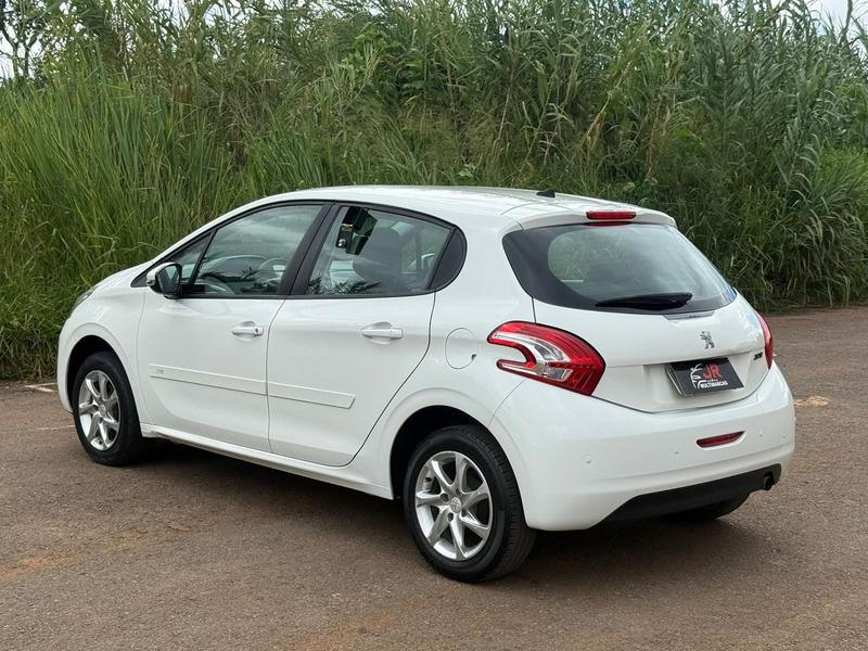 PEUGEOT 208 ACTIVE PACK