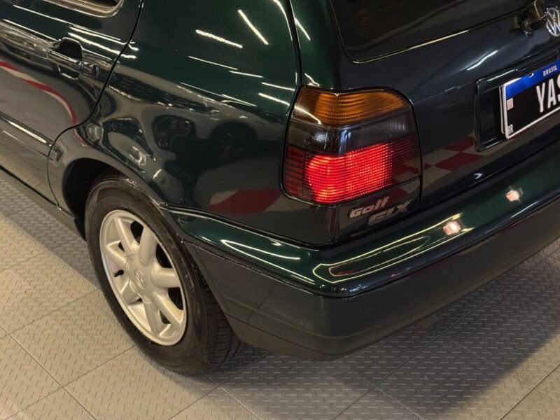 1998 VOLKSWAGEN GOLF GLX 2.0 MI - R$ 77.890,00