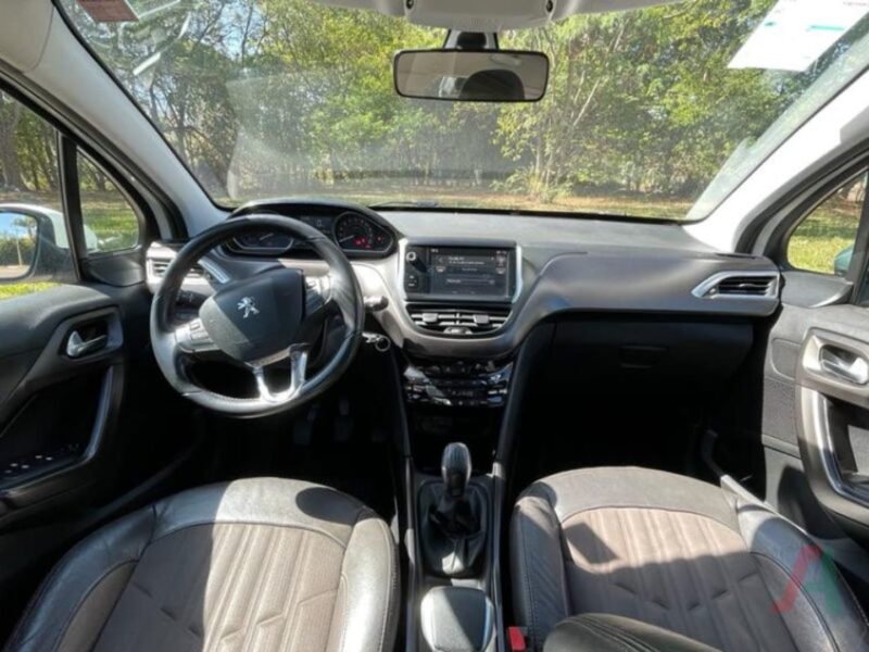 2016 PEUGEOT 2008 GRIFFE - R$ 67.990,00