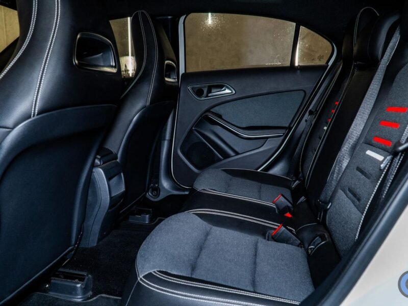 2016 MERCEDES-BENZ A 200FF - R$ 94.990,00