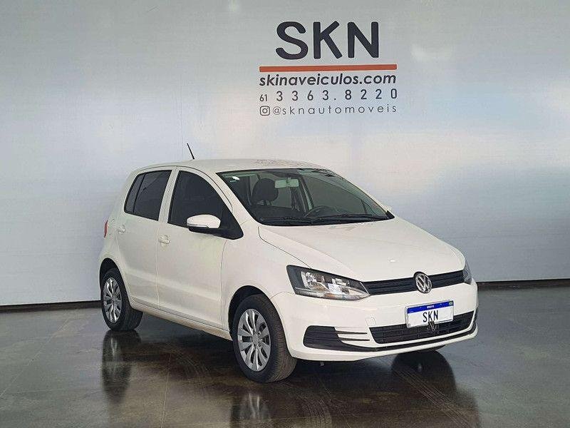 2017 VOLKSWAGEN FOX TRENDLINE 1.0 FLEX 8V 5P - R$ 47.980,00