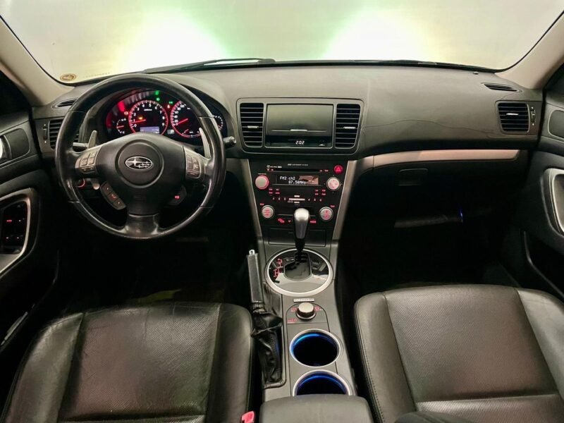 2008 SUBARU LEGACY SD 4X4 3.0 H-6(AUT.) 4P - R$ 71.900,00