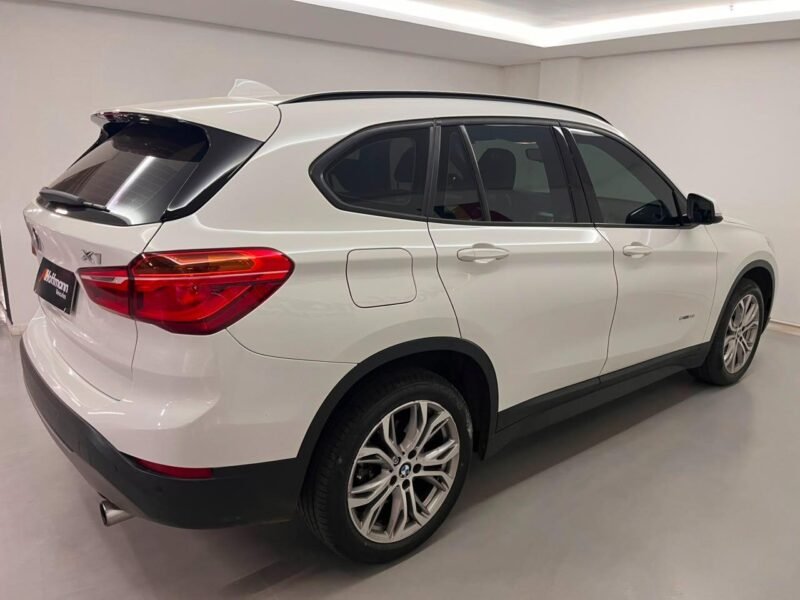 2018 BMW X1 S20I ACTIVE FLEX - R$ 99.900,00