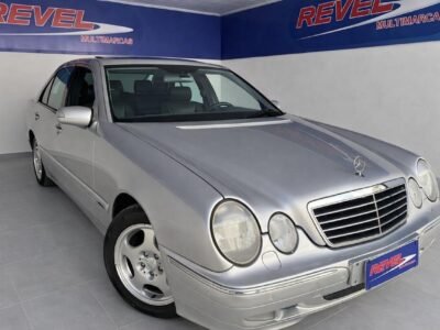 2001 MERCEDES-BENZ E320 JF65W - R$ 99.900,00