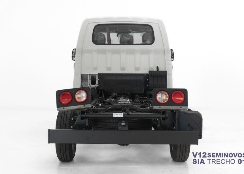 2027 KIA BONGO 2.5 TD DIESEL STD CS 4X4 MANUAL - R$ 189.990,00