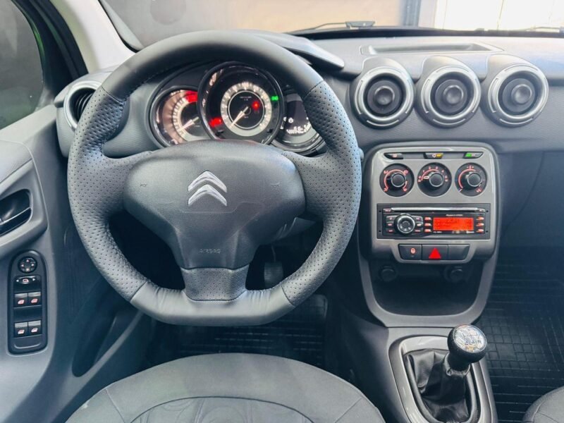 2013 CITROEN C3 90M TENDANCE - R$ 35.900,00