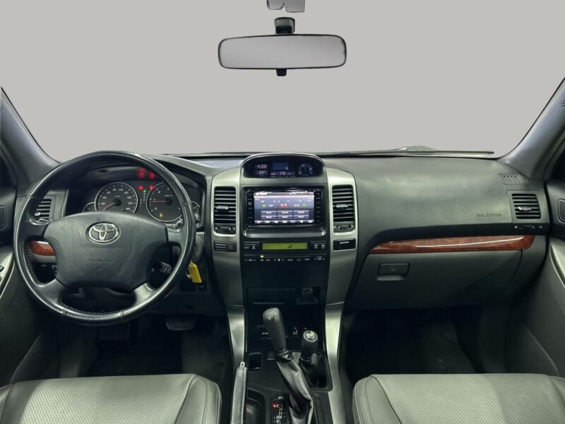 2009 TOYOTA LAND CRUISER PR - R$ 126.900,00