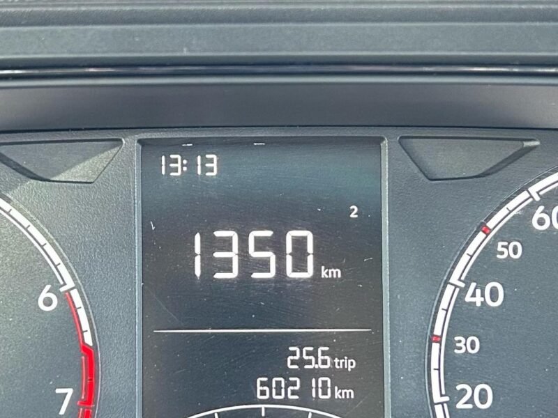 2024 VOLKSWAGEN POLO TRACK 1.0 FLEX 12V 5P - R$ 67.900,00