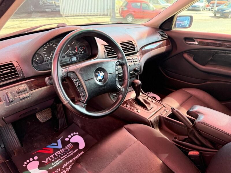 2002 BMW 320 EV11 - R$ 45.990,00