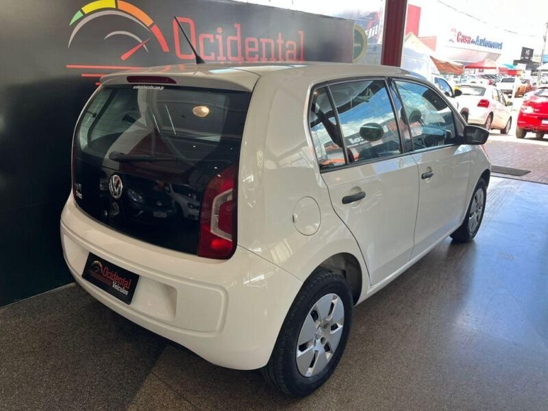 2018 VOLKSWAGEN UP! MOVE 1.0 TOTAL FLEX 12V 5P - R$ 51.990,00