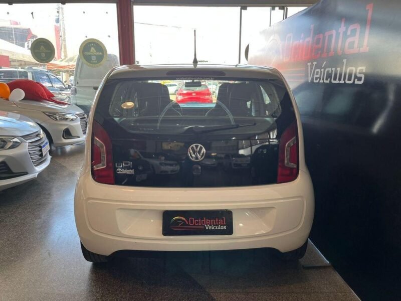 2018 VOLKSWAGEN UP! MOVE 1.0 TOTAL FLEX 12V 5P - R$ 51.990,00