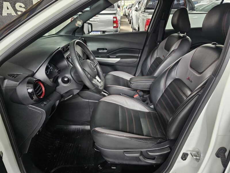 2022 NISSAN KICKS XPLAY CVT - R$ 99.990,00