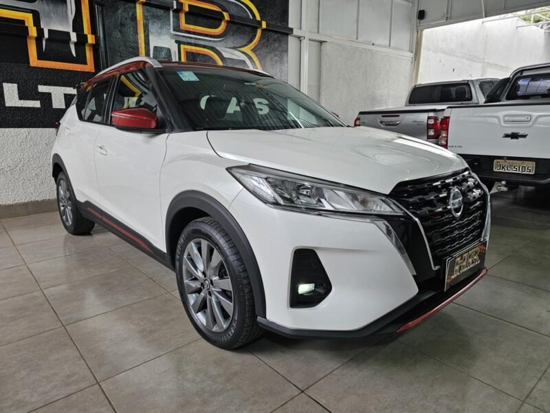 2022 NISSAN KICKS XPLAY CVT - R$ 99.990,00