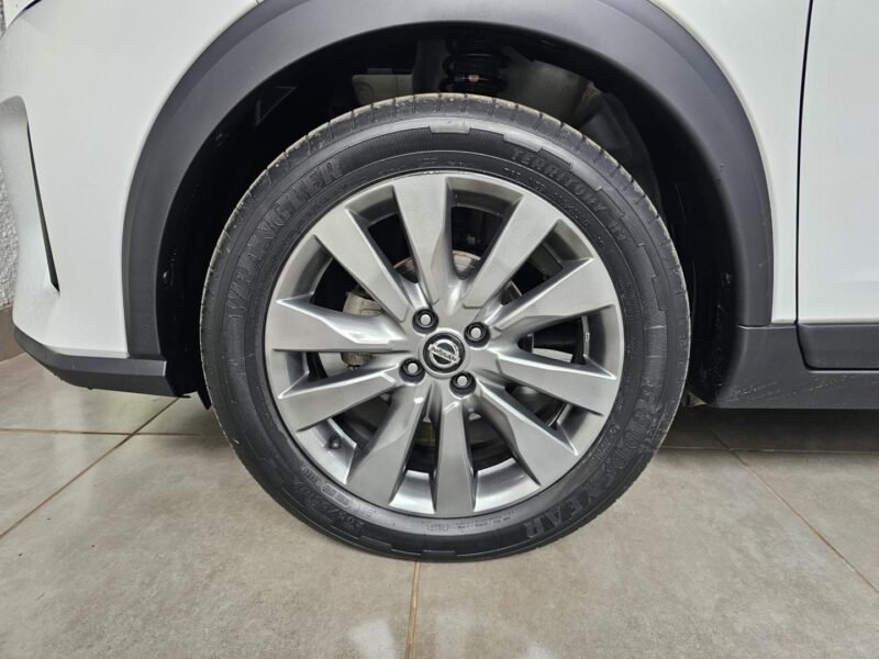 2022 NISSAN KICKS XPLAY CVT - R$ 99.990,00