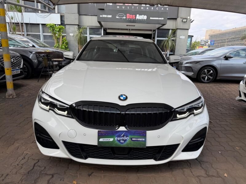 2022 BMW 320IA 2.0 TB M SPORT ACTIVEFLEX 16V 4P - R$ 212.900,00