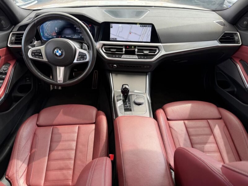 2022 BMW 320IA 2.0 TB M SPORT ACTIVEFLEX 16V 4P - R$ 212.900,00