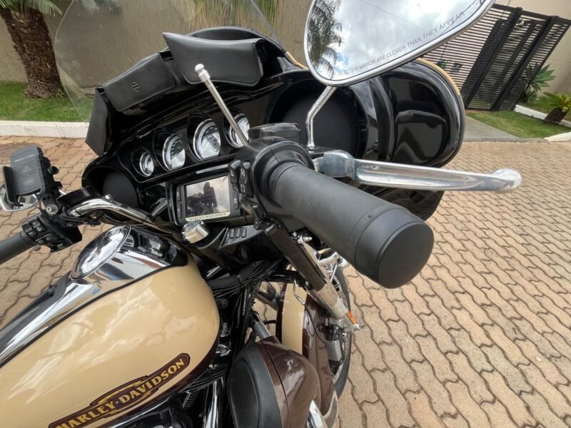 2014 HARLEY-DAVIDSON ELECTRA GLIDE ULTRA LIMITED FLHTK - R$ 74.890,00