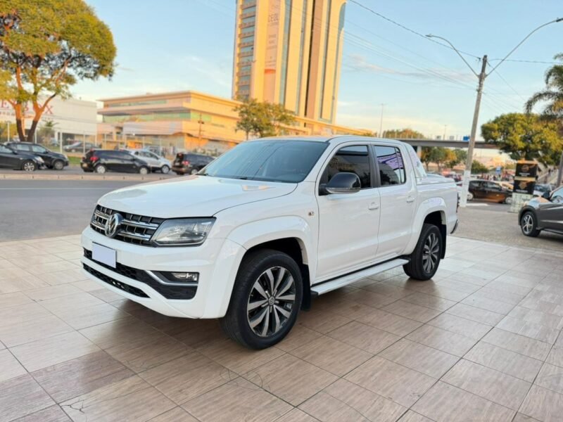 2020 VOLKSWAGEN AMAROK V6 EXTR AC4 - R$ 161.900,00