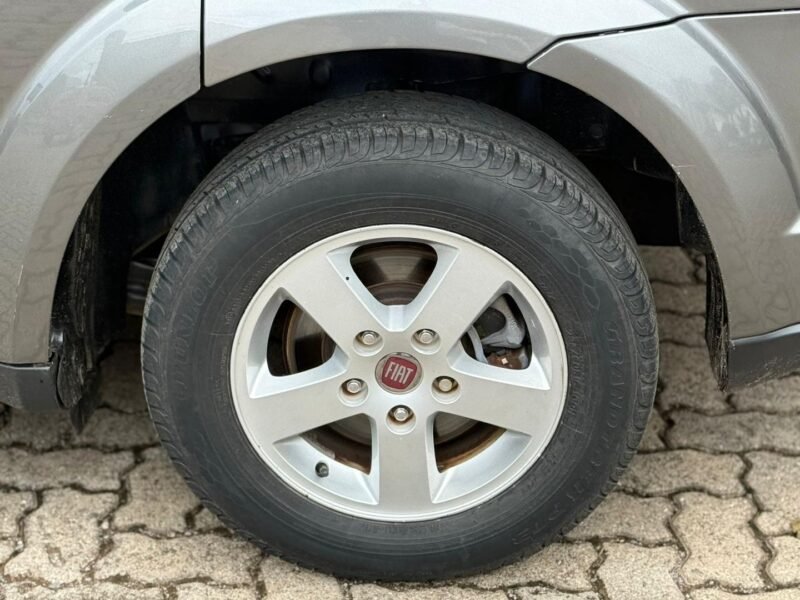 2012 FIAT FREEMONT EMOTION - R$ 47.900,00