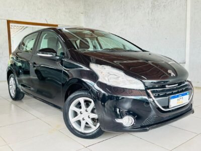 2016 PEUGEOT 208 ALLURE BVA - R$ 47.990,00