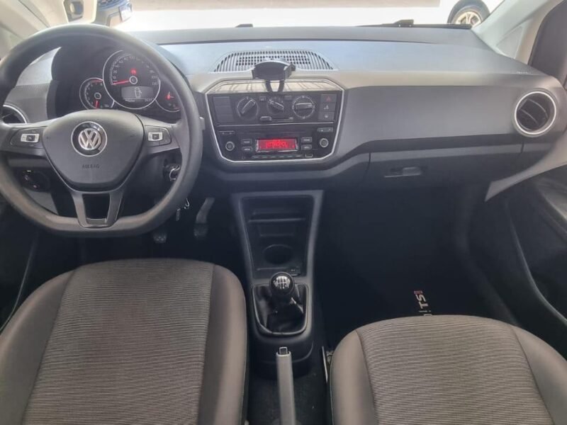 2020 VOLKSWAGEN UP MPI MC - R$ 55.900,00