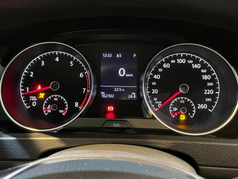 2017 VOLKSWAGEN GOLF 1.4 TSI HIGHLINE 16V TOTAL FLEX 4P TIPTRONIC - R$ 95.900,00