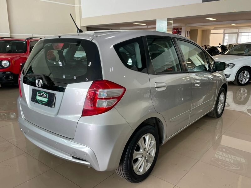 2014 HONDA FIT LX FLEX - de R$ 55.900,00