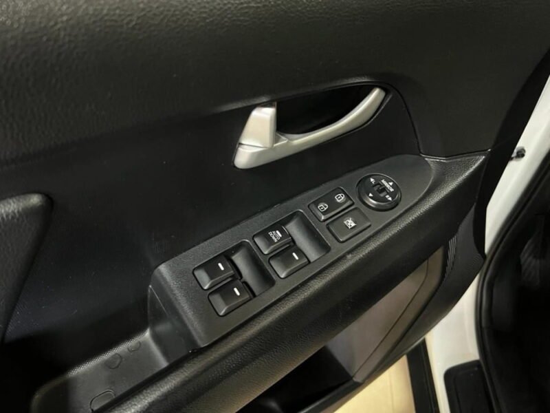 2014 KIA SPORTAGE 2.0 16V FLEX AUT. - R$ 65.990,00