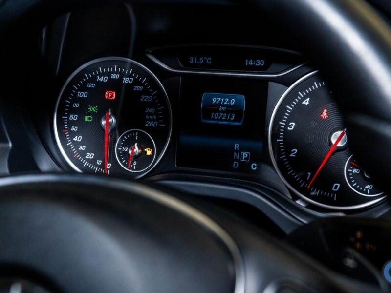 2016 MERCEDES-BENZ A 200FF - R$ 94.990,00