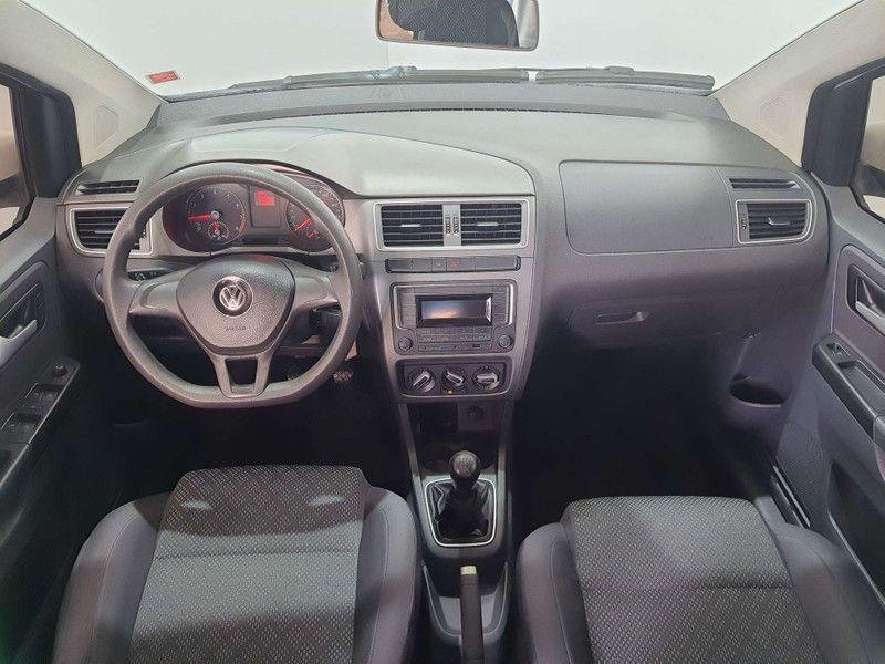2017 VOLKSWAGEN FOX TRENDLINE 1.0 FLEX 8V 5P - R$ 47.980,00