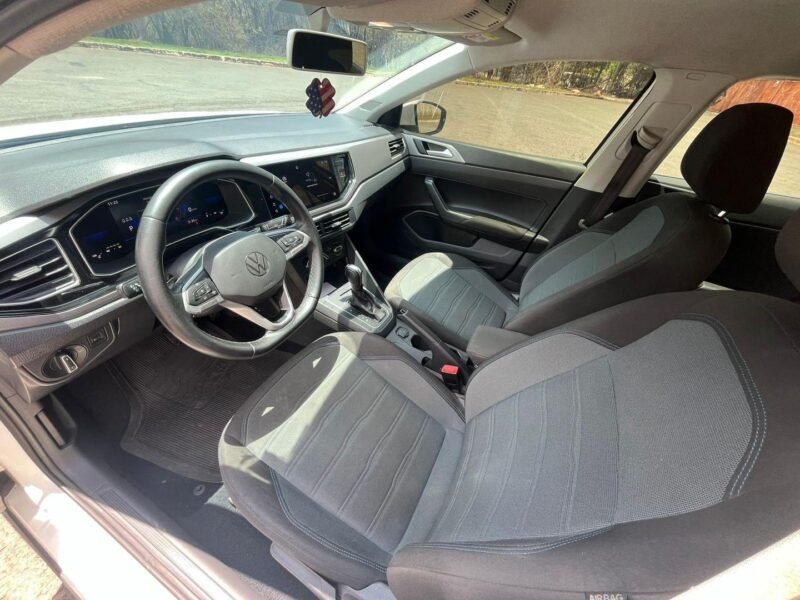 2022 VOLKSWAGEN NIVUS 1.0 200 TSI COMFORTLINE - R$ 98.900,00