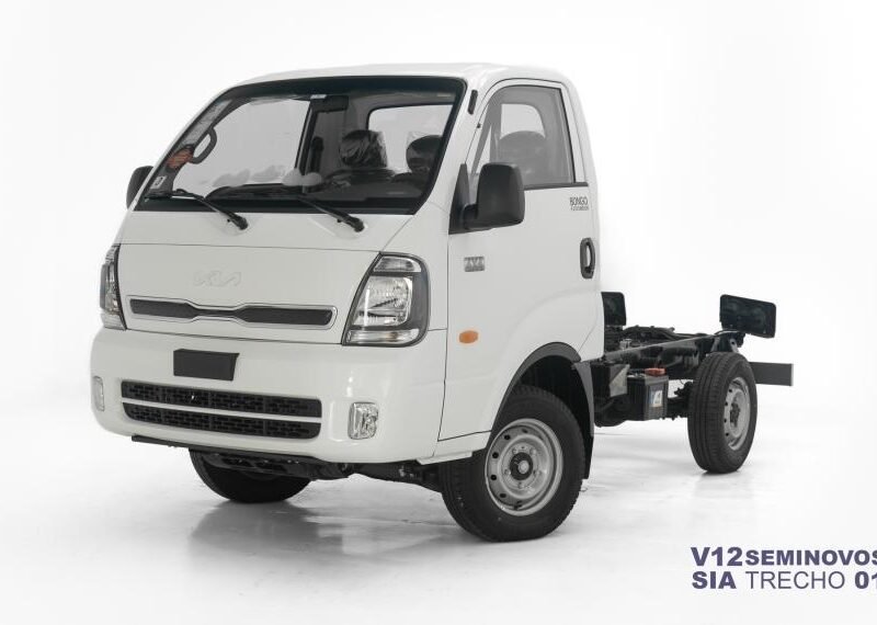 2027 KIA BONGO 2.5 TD DIESEL STD CS 4X4 MANUAL - R$ 189.990,00