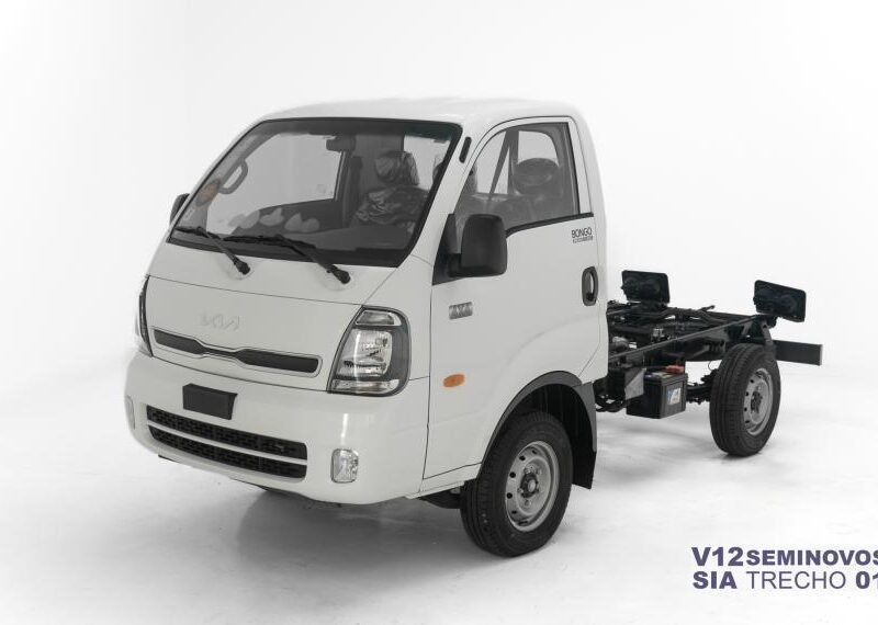 2027 KIA BONGO 2.5 TD DIESEL STD CS 4X4 MANUAL - R$ 189.990,00