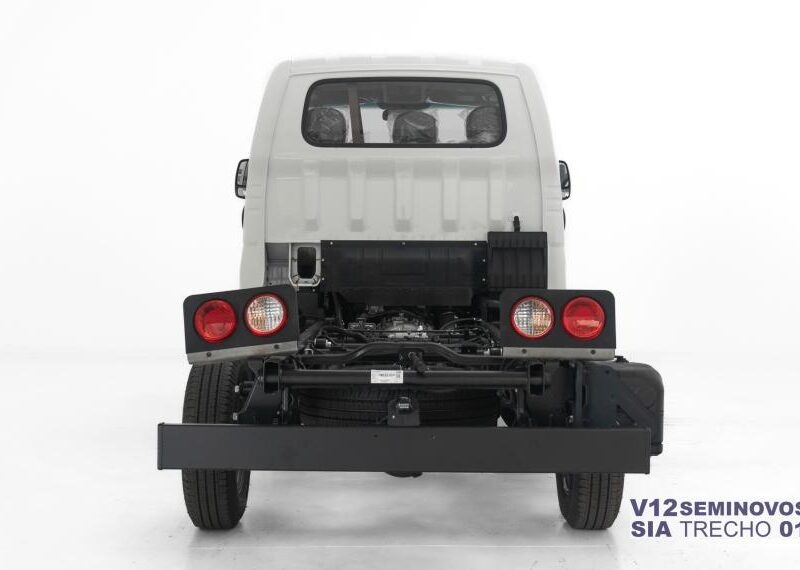 2027 KIA BONGO 2.5 TD DIESEL STD CS 4X4 MANUAL - R$ 189.990,00