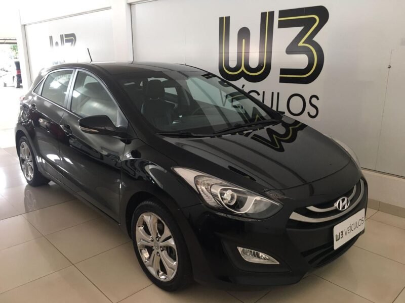 2015 HYUNDAI I30 1.8 - R$ 67.900,00