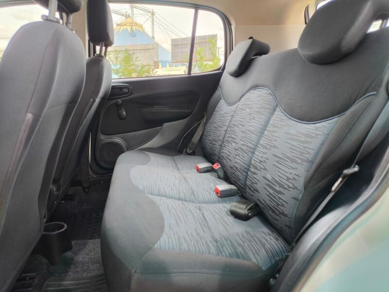 2016 FIAT FIAT UNO ATTRACTIVE 1.0 - R$ 39.900,00
