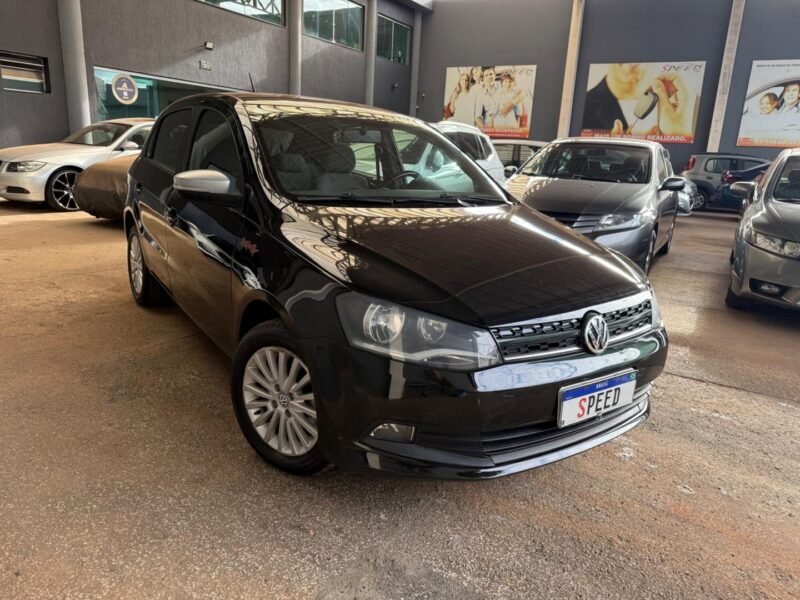 2016 VOLKSWAGEN GOL 1.0 MI ROCK IN RIO 8V G6 TOTAL FLEX - R$ 45.990,00
