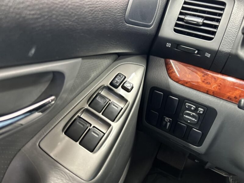 2009 TOYOTA LAND CRUISER PR - R$ 126.900,00