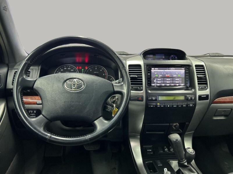 2009 TOYOTA LAND CRUISER PR - R$ 126.900,00