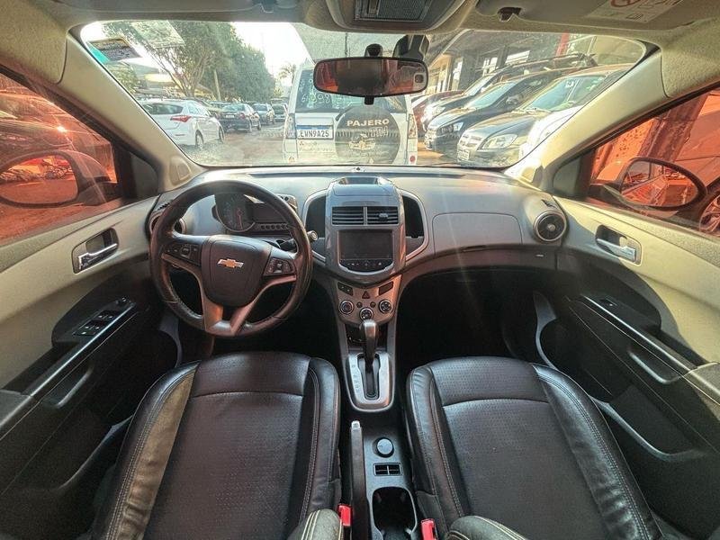 2014 CHEVROLET SONIC LTZ NB AT - R$ 41.990,00