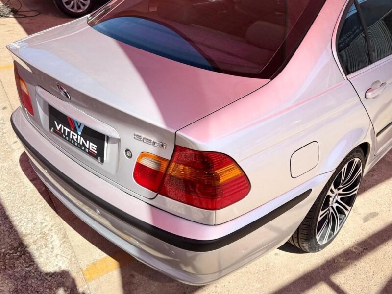 2002 BMW 320 EV11 - R$ 39.990,00
