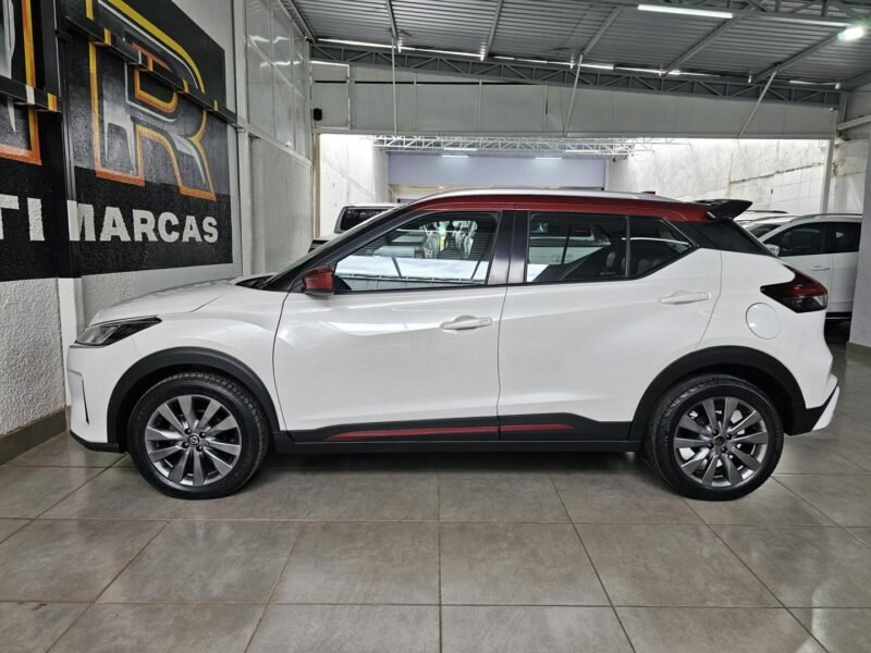 2022 NISSAN KICKS XPLAY CVT - R$ 99.990,00