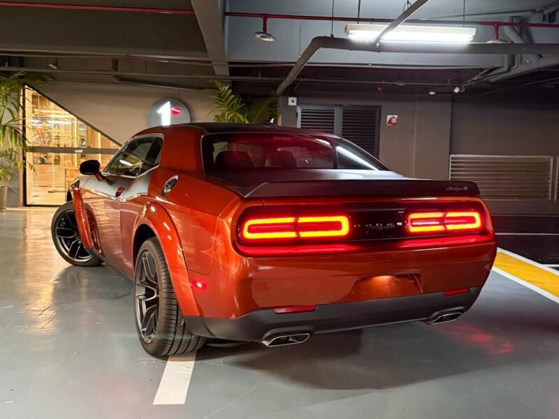 2023 DODGE CHALLENGER RT SCAT PACK WIDEBODY - R$ 1.200.000,00