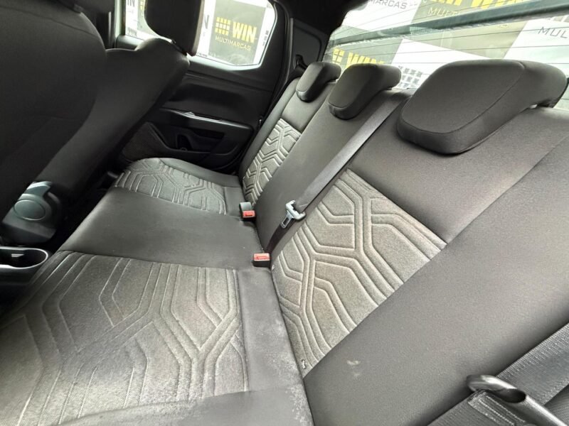 2025 FIAT STRADA FREEDOM CD13 - R$ 102.900,00