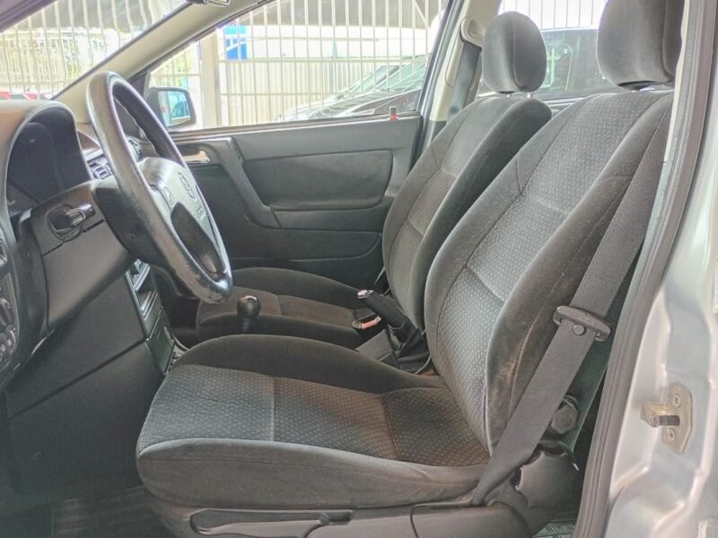 2011 CHEVROLET ASTRA SEDAN ADVANTAGE - R$ 47.990,00