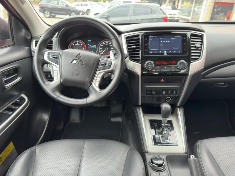 2024 MITSUBISHI TRITON SPORT HPE S - R$ 209.900,00