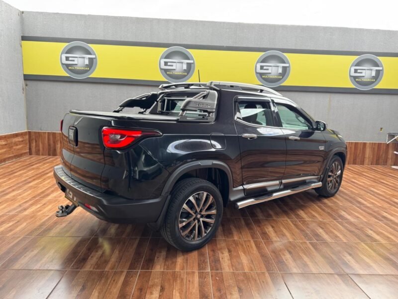 2022 FIAT TORO RANCH AT9 4X4 - R$ 115.990,00