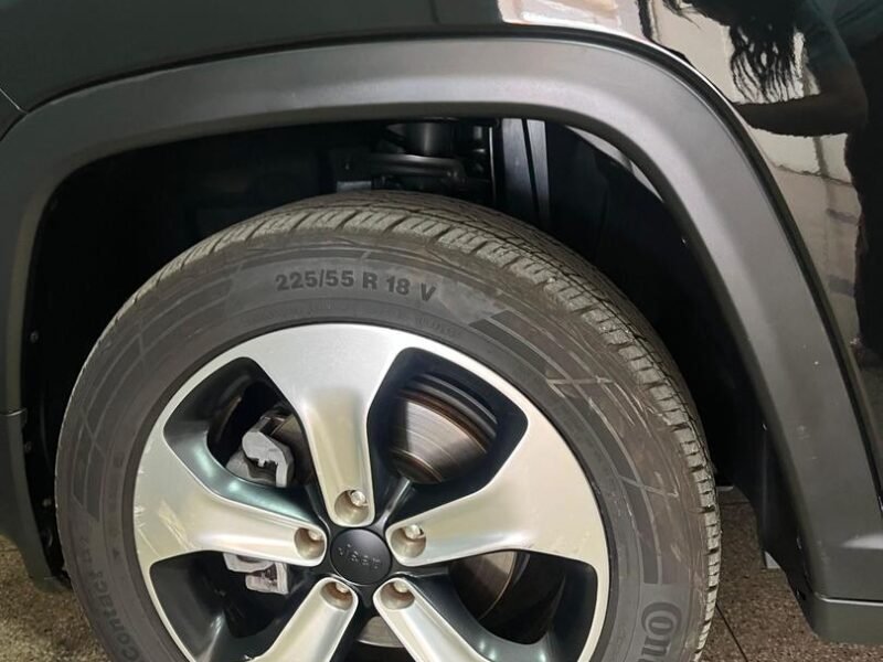 2017 JEEP COMPASS LONGITUDE F - R$ 94.900,00